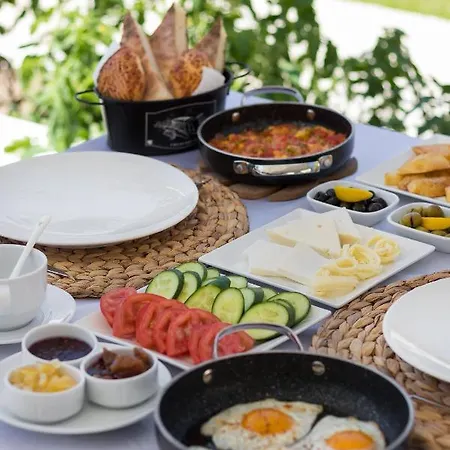 Kamelya Selimiye Hotel